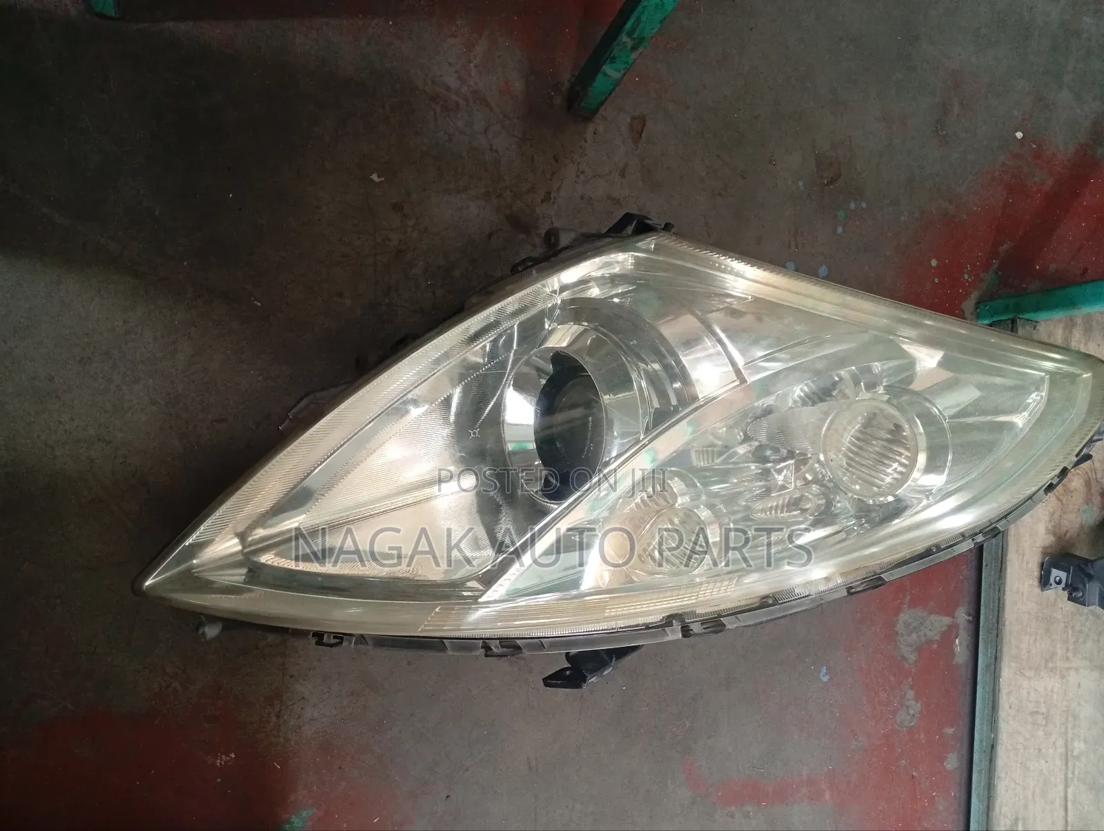 Suzuki Swift 2012-2015 Clear Xenon Headlight