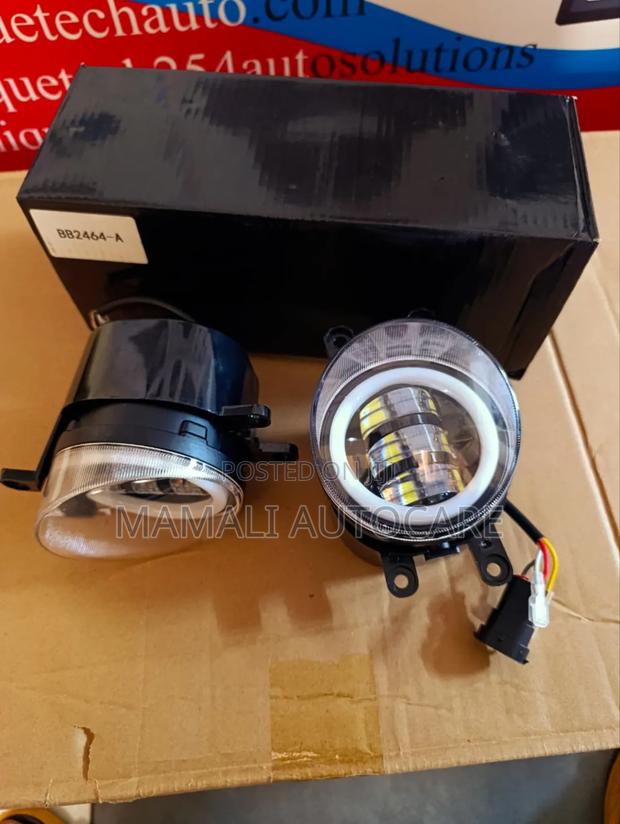 Toyota Fog Lights 2 in 1 White Yellow Beam With Indicator