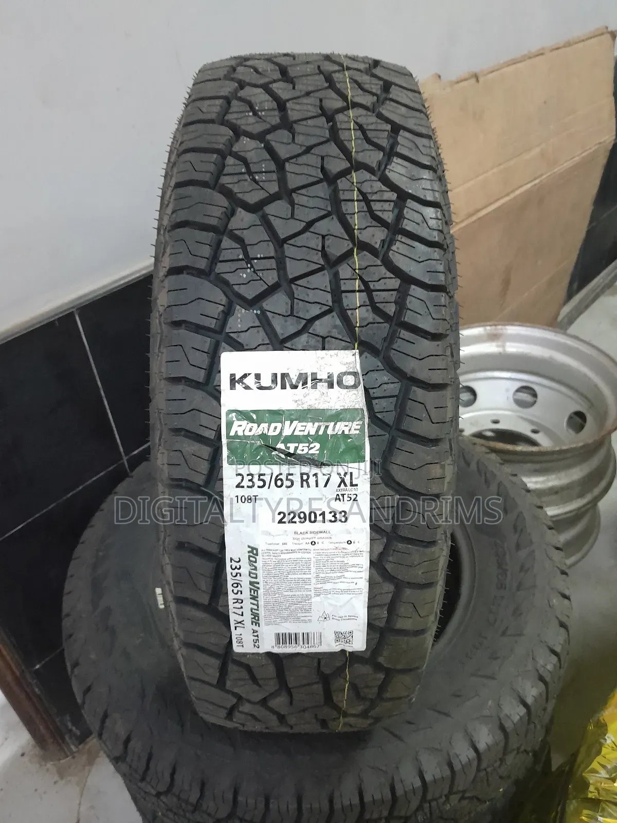 235/65r17 Kumho Tyres Brand New Made in Korea
