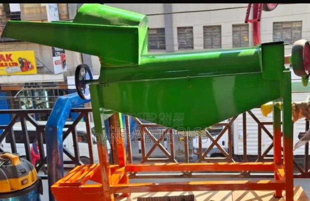 Maize Sheller + Gasoline Engine - main view