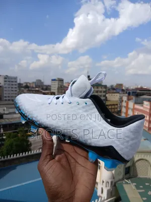 Nike Hypervenom Transformer Hydra Soccer Boots