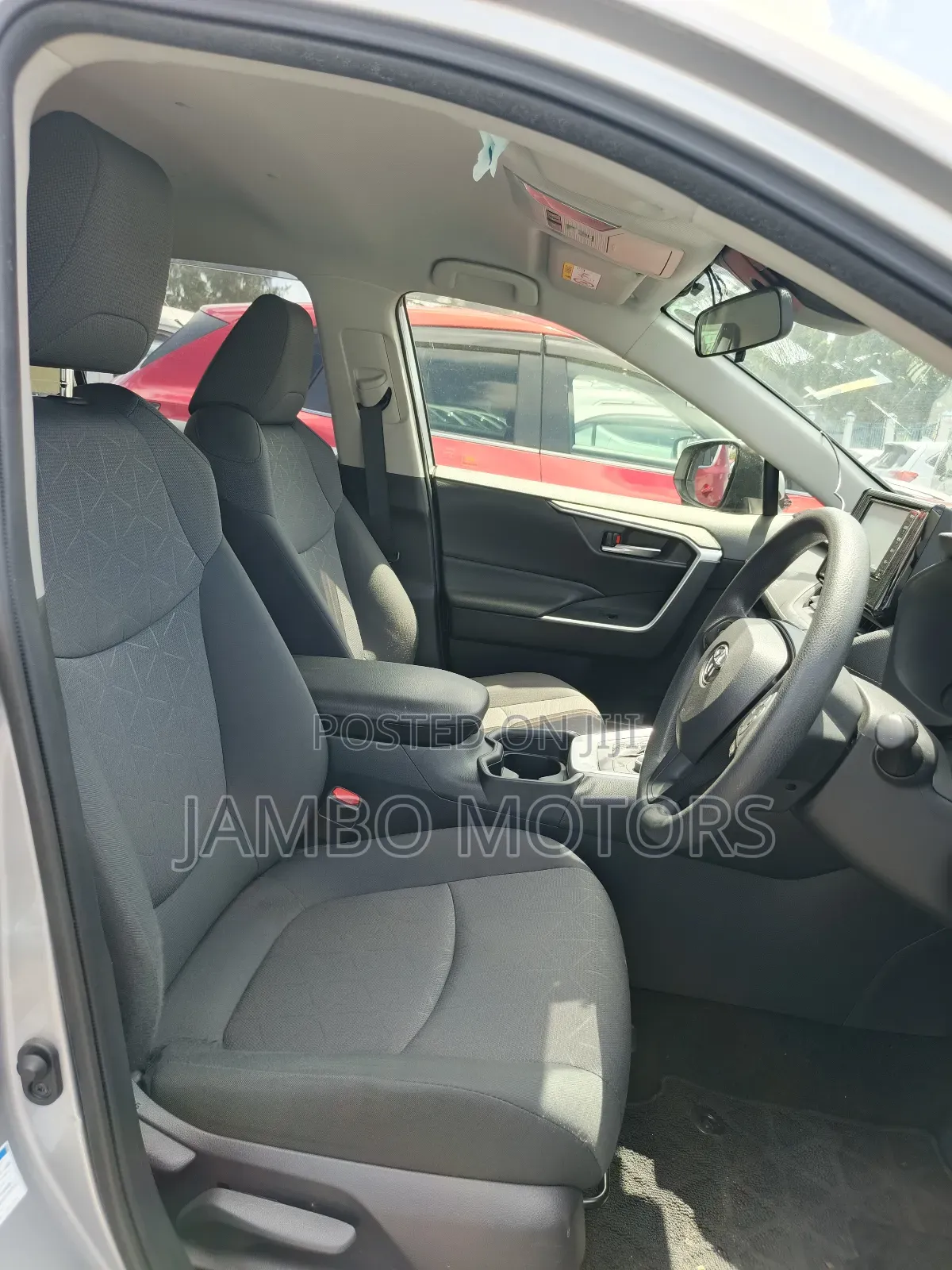 Toyota RAV4 Hybrid 2020 Silver