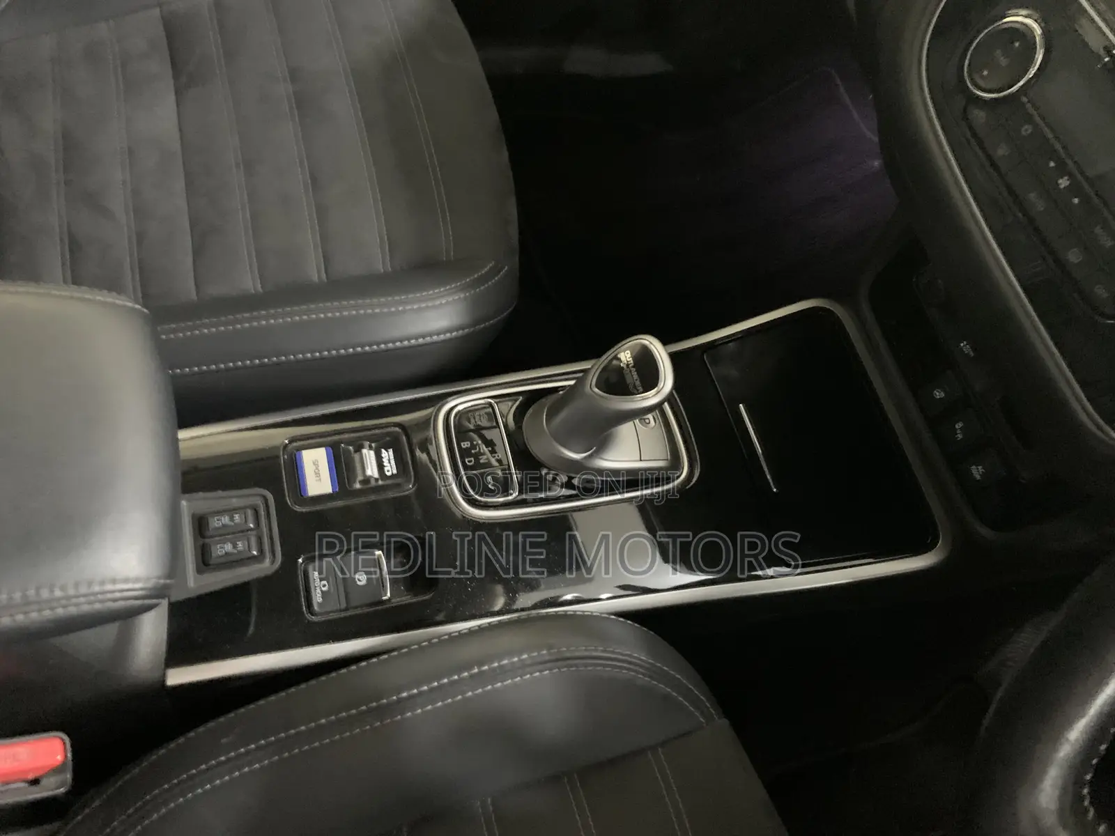 Mitsubishi Outlander ES FWD 2018 Black
