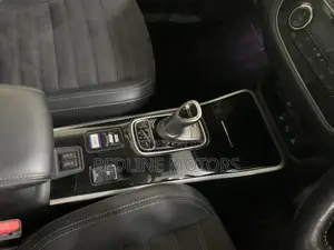 Mitsubishi Outlander ES FWD 2018 Black