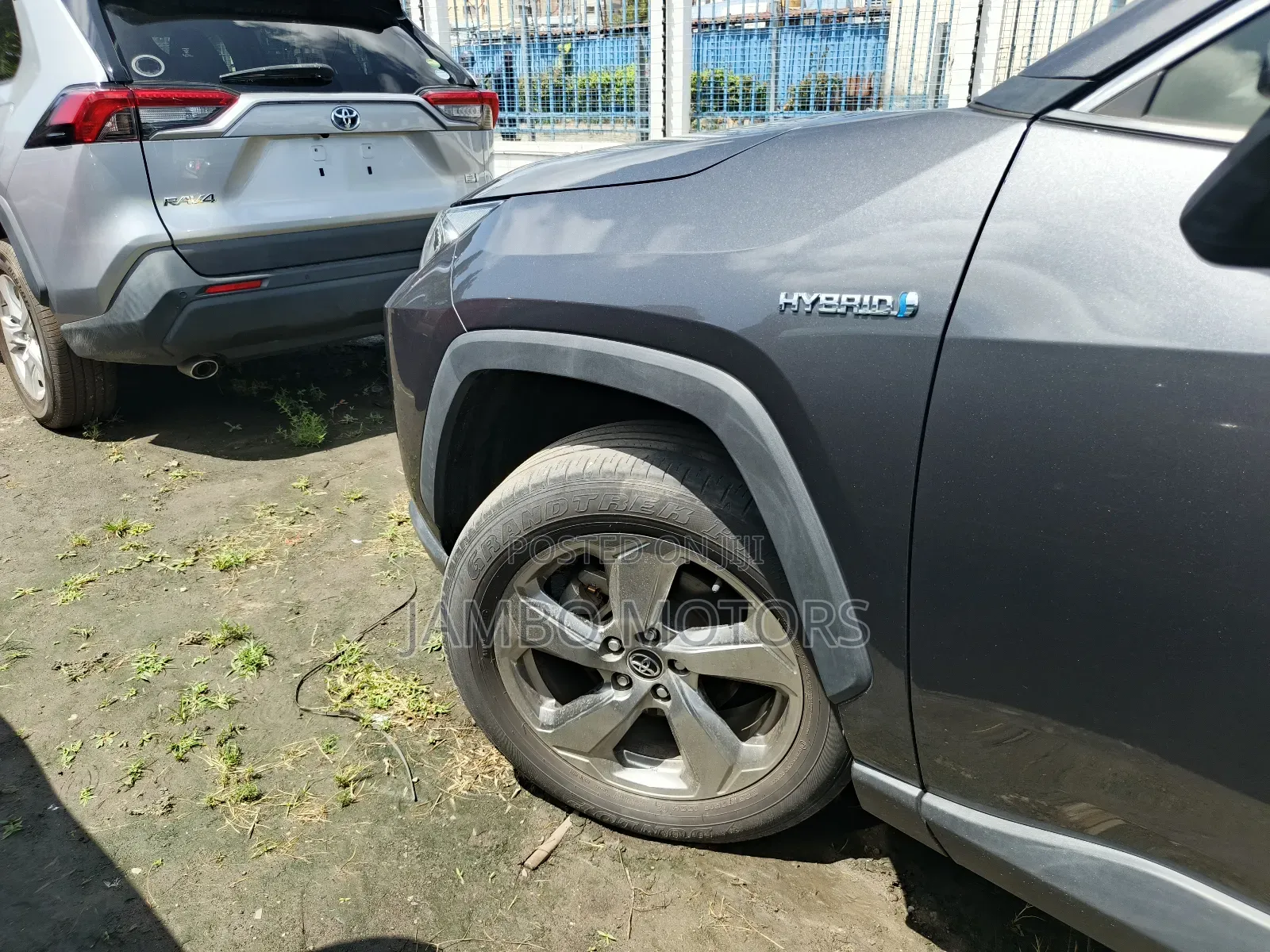 Toyota RAV4 Hybrid 2020 Gray