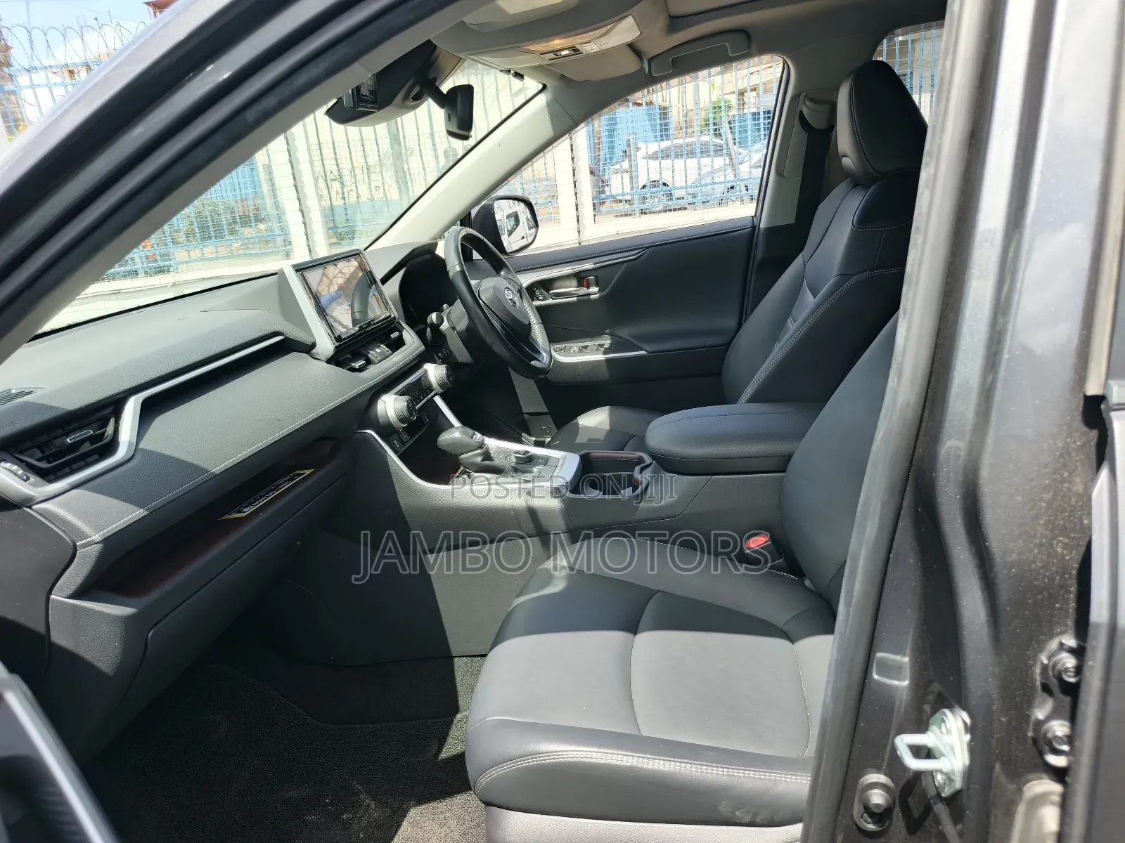 Toyota RAV4 Hybrid 2020 Gray