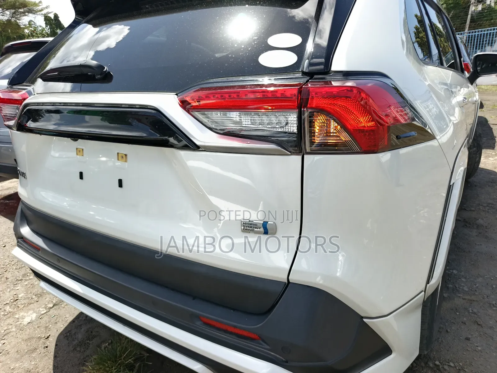 Toyota RAV4 Hybrid 2020 White