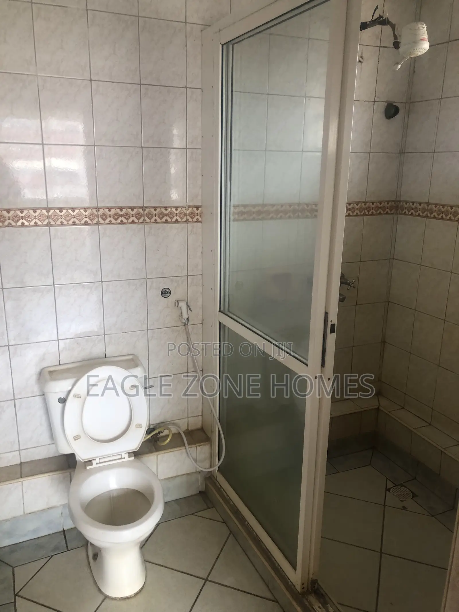 3bdrm Apartment in First Parklands for rent