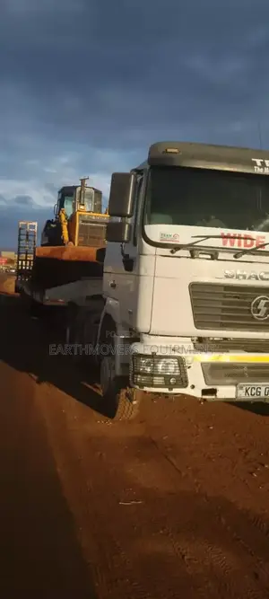 Lowloader For Hire