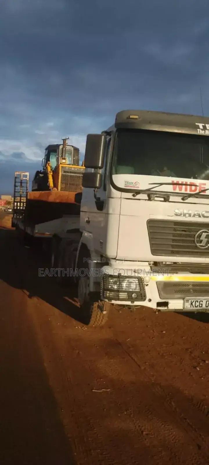 Lowloader For Hire