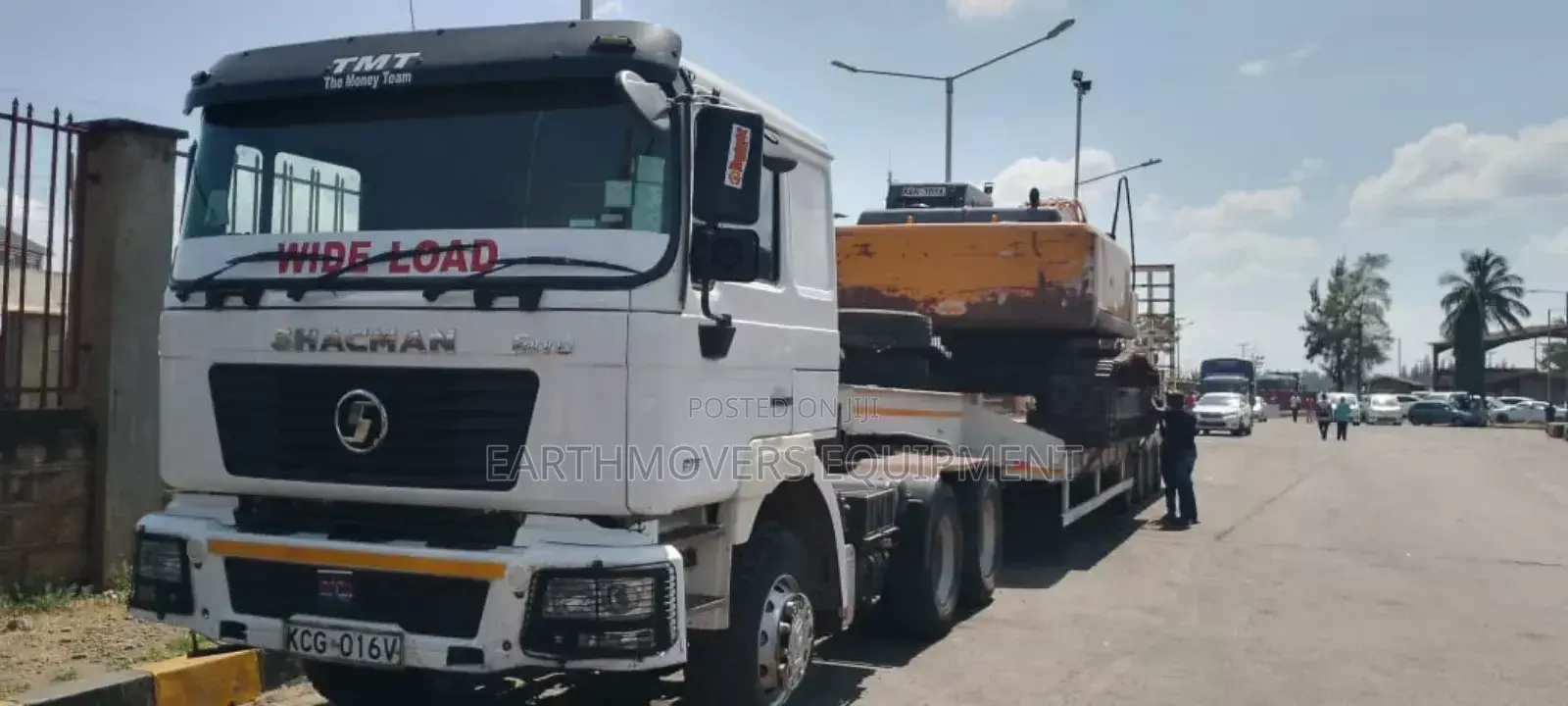 Lowloader For Hire
