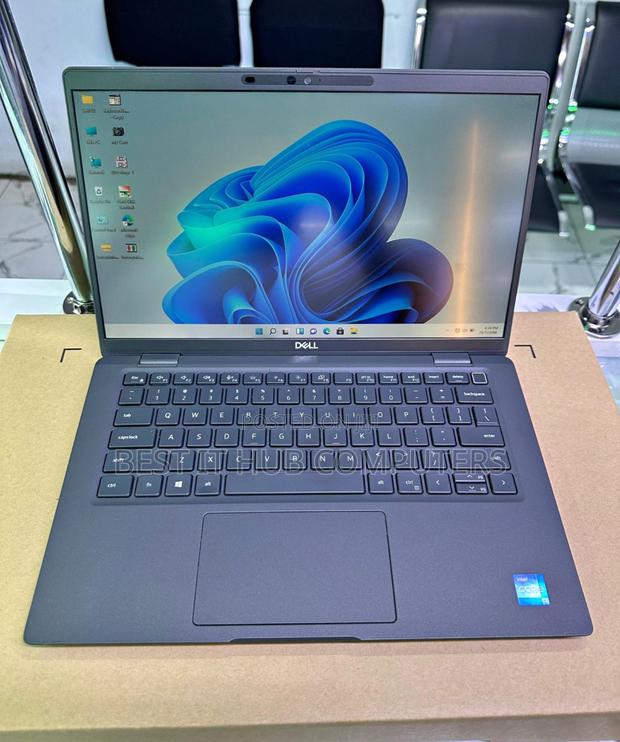 Laptop Dell Latitude 7420 32GB Intel Core I7 SSD 512GB