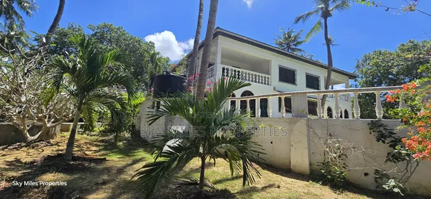 6bdrm House in Aloo Drive Residence, Mtwapa for sale