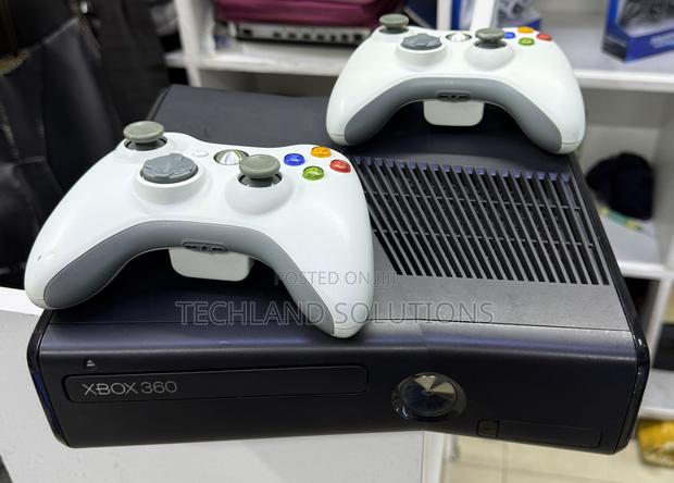 Preloved Xbox 360 Machine - thumbnail 5