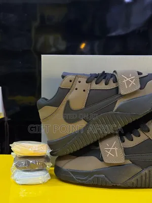 Travis Scott  Jumpman Jack
“Dark Mocha”
Sneakers