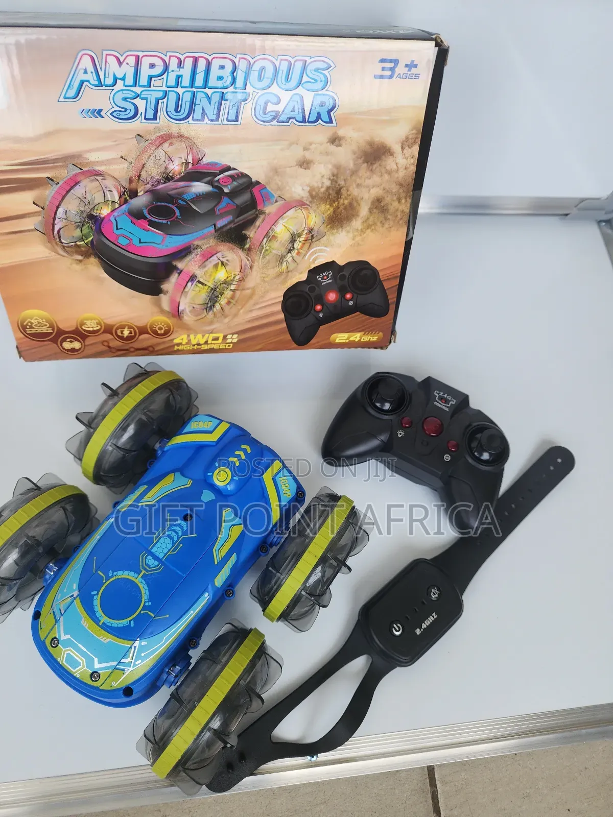 Kids' Rechargeable Amphibious Stunt Toy Car