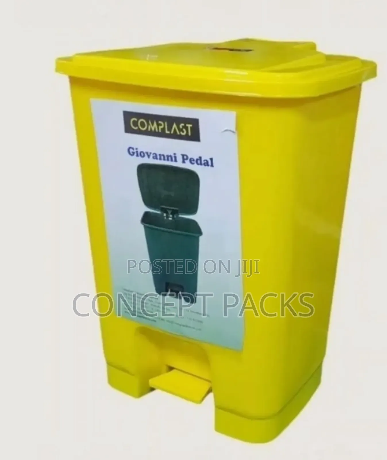 30 Litres Plastic Pedal Bin.