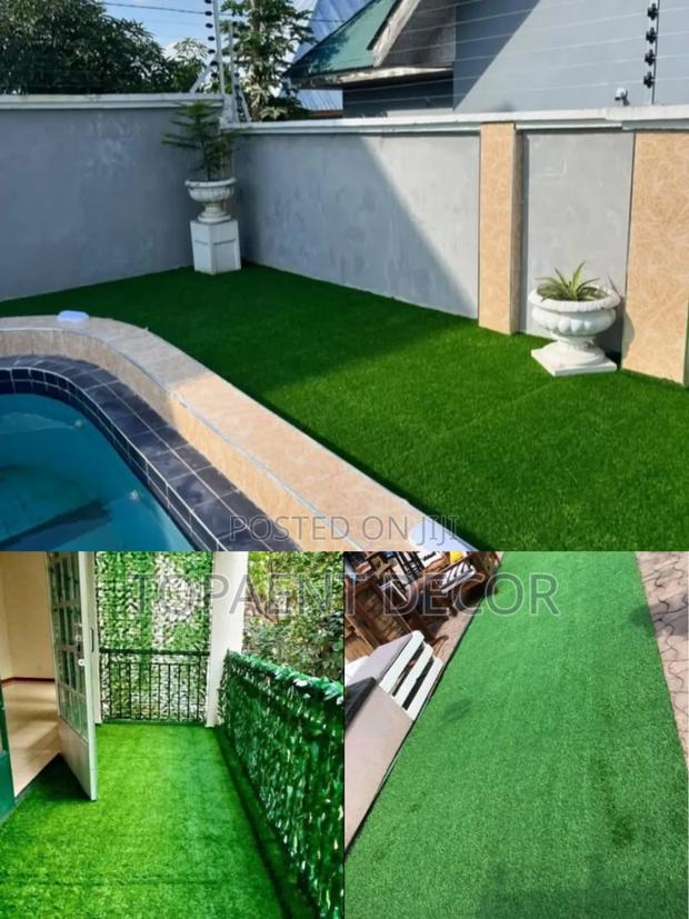 Balcony, House Verandah and Poolside Radiant Green Artificial Grass
