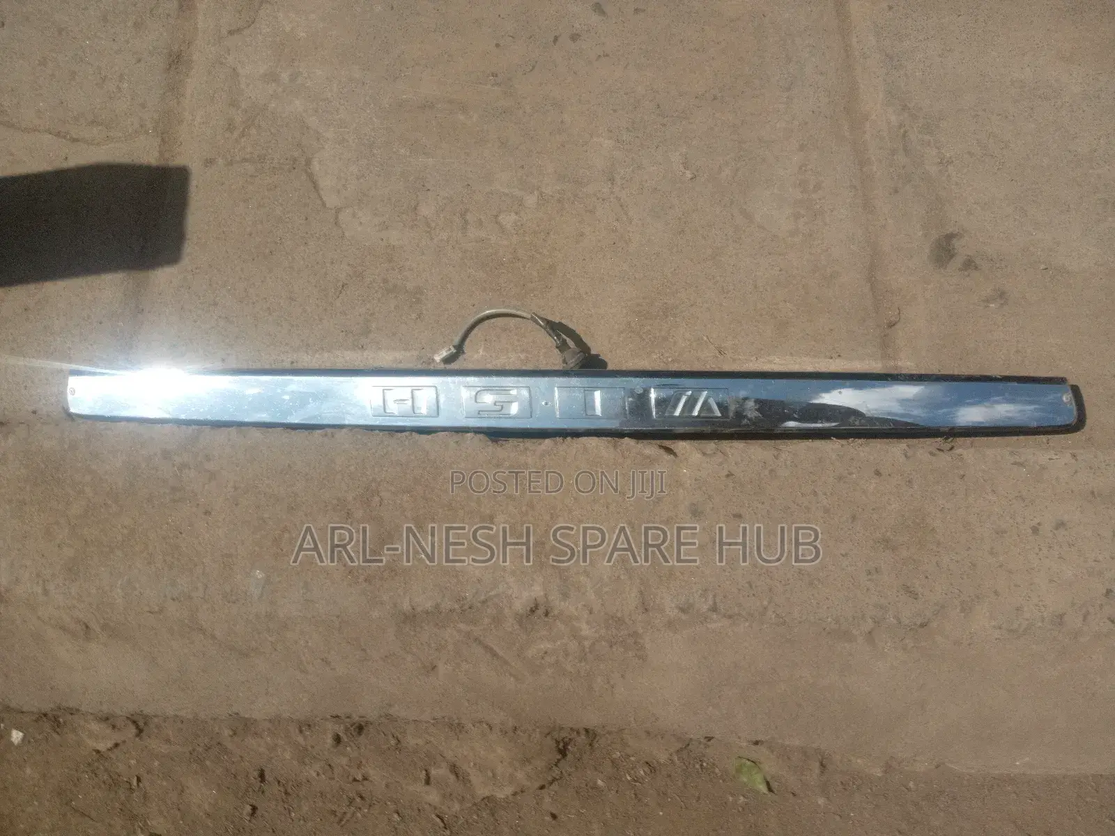 Toyota Wish Boot Handle