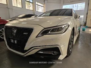 Toyota Crown 2020 White