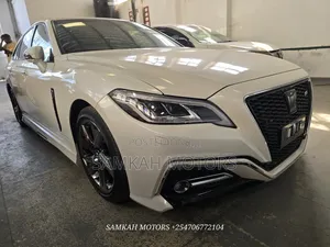 Toyota Crown 2020 White
