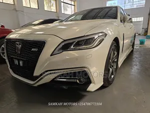 Toyota Crown 2020 White