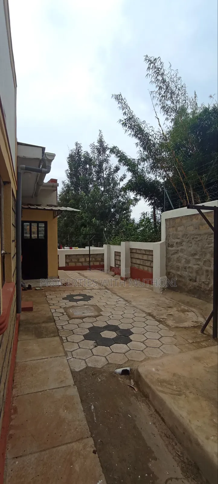 4bdrm Bungalow in Memusi, Matasia for sale