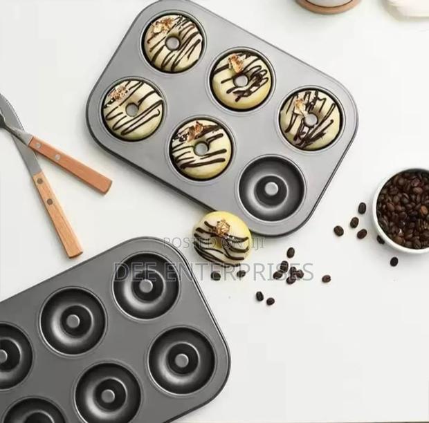 Doughnut Cupcake Tray - main view