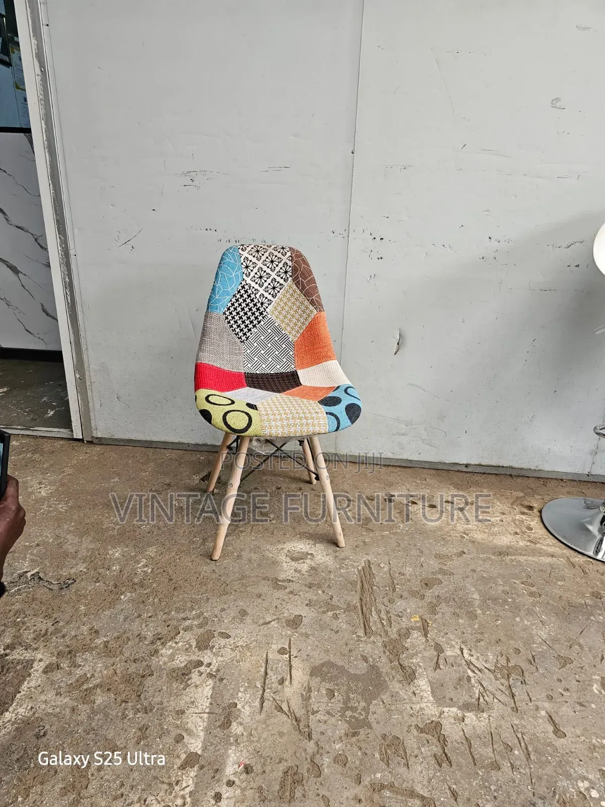 Elegant Chairs 66*I0e
