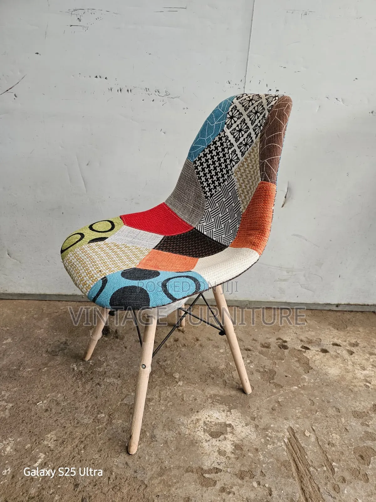 Elegant Chairs 66*I0e