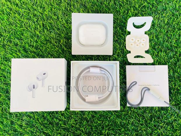 Airpods Pro (2nd-Generation) (Usb‐C) - thumbnail 2