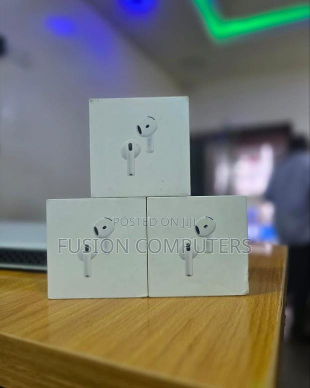 Airpods 4 With Active Noise Cancellation Airpods 4 Nc - main view