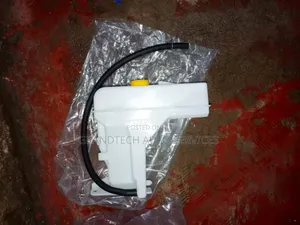 Nissan B15/Nissan Xtrail  T30 Coolant  Bottle