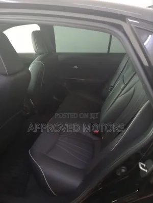 Toyota Crown 2018 Black