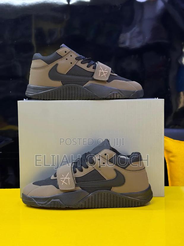 Travis Scott Jumpman Jack “Dark Mocha” Sizes: 38–45 - main view