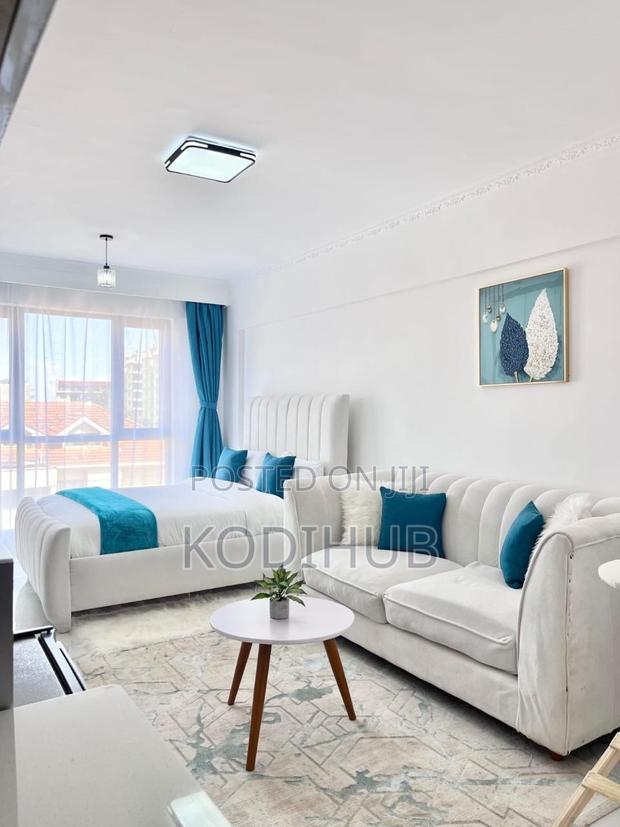 Studio Airbnb Available in Kilimani