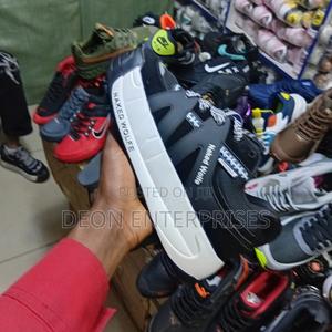 Naked Wolf - thumbnail 2