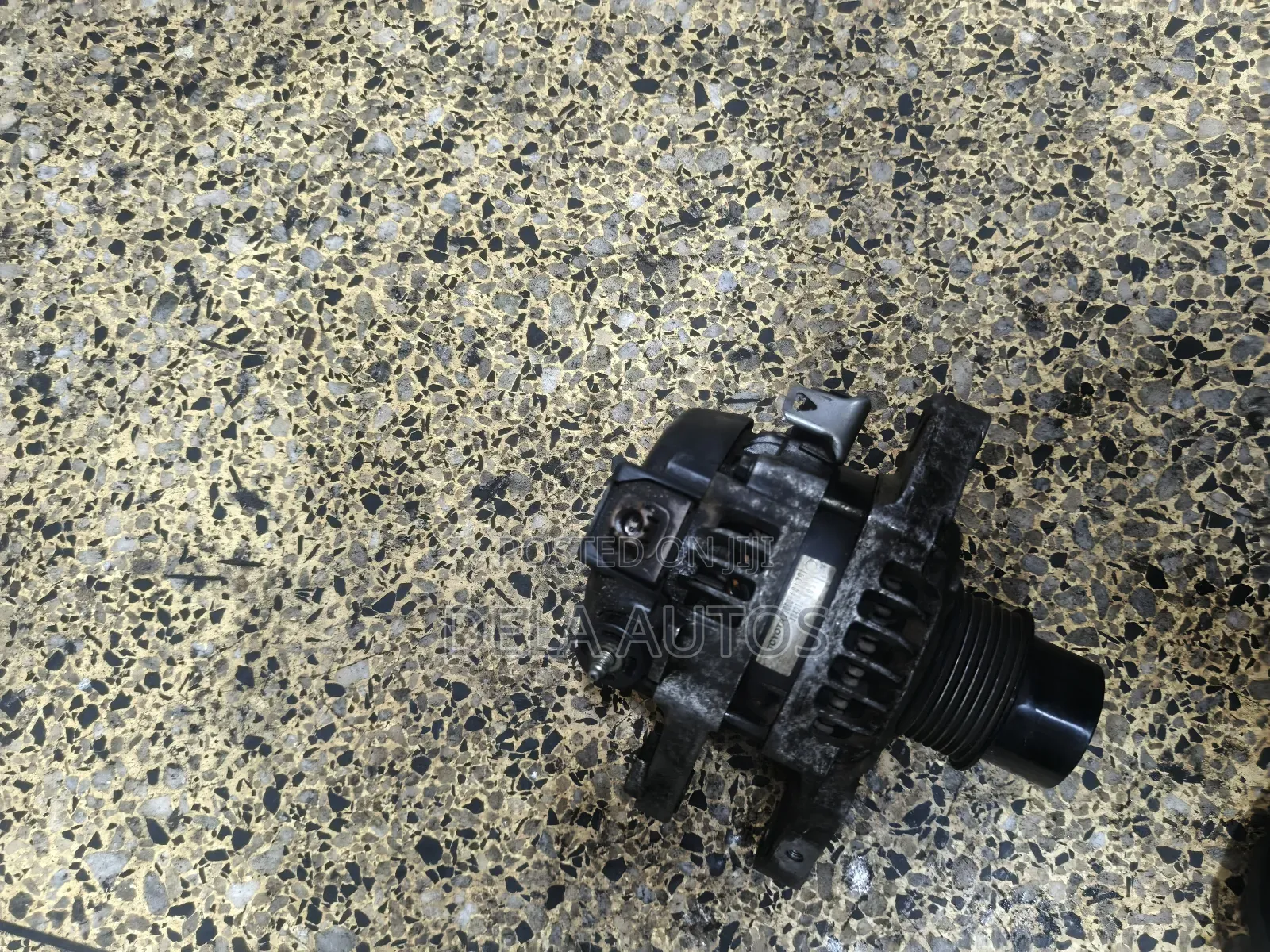 Toyota Vitz1 Kr Alternator