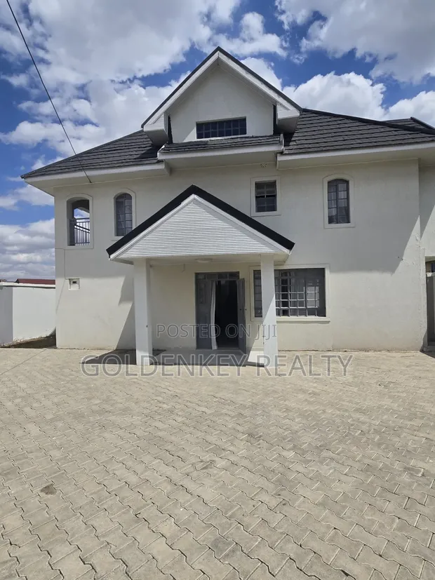5bdrm Maisonette in Kitengela for sale