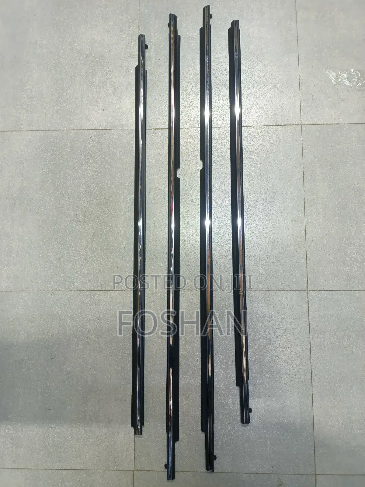 Premio 260 Weather Strips Chrome