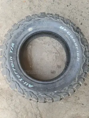215 /70 R16 Bf Goodrich Tyres (All Terrrain) Usa.