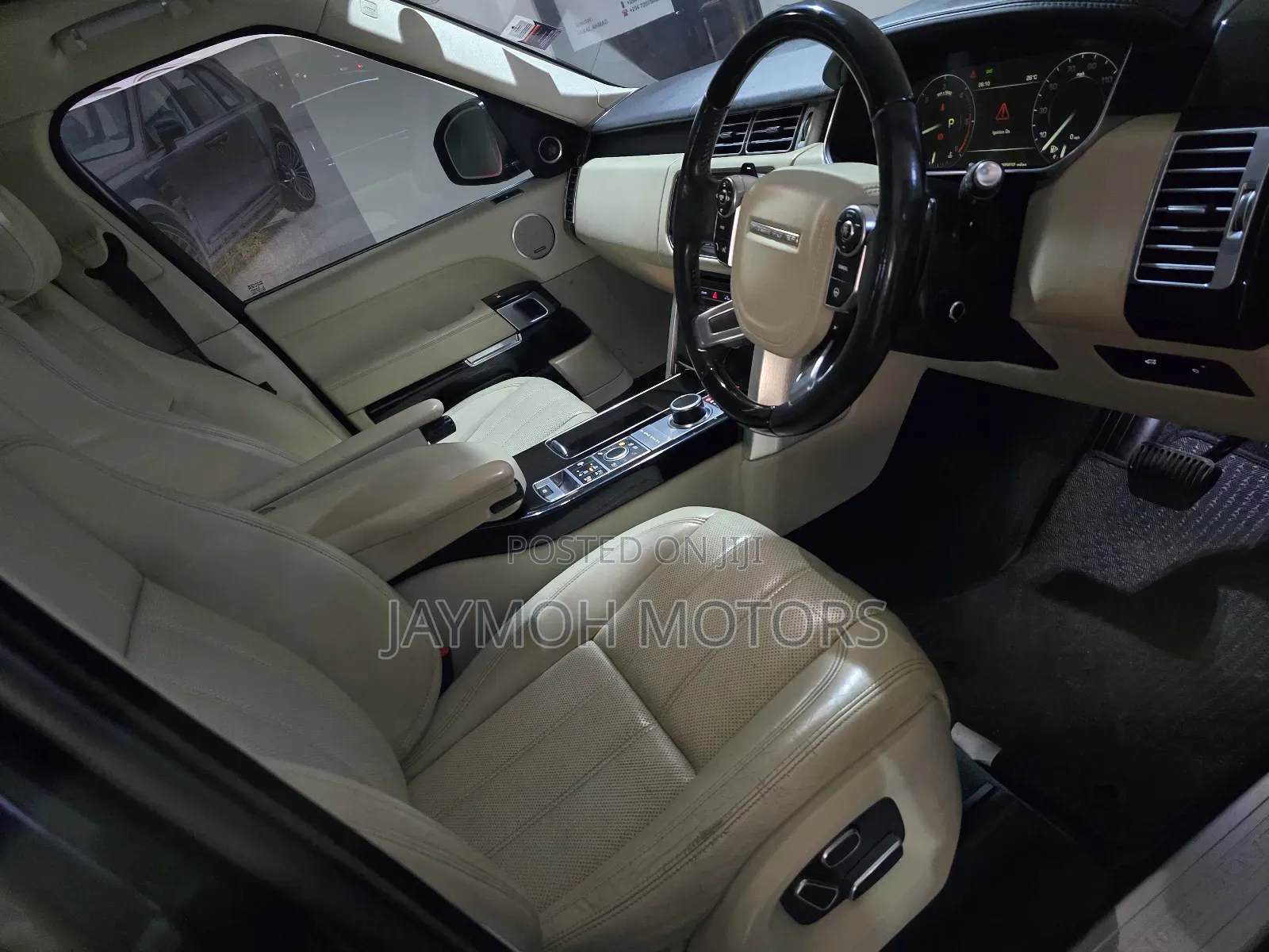 Land Rover Range Rover Vogue 2016 Gray