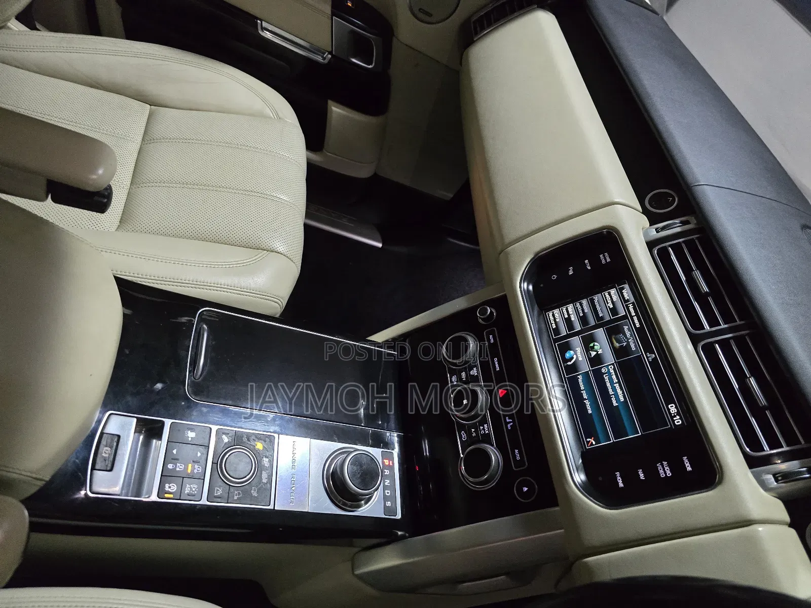 Land Rover Range Rover Vogue 2016 Gray