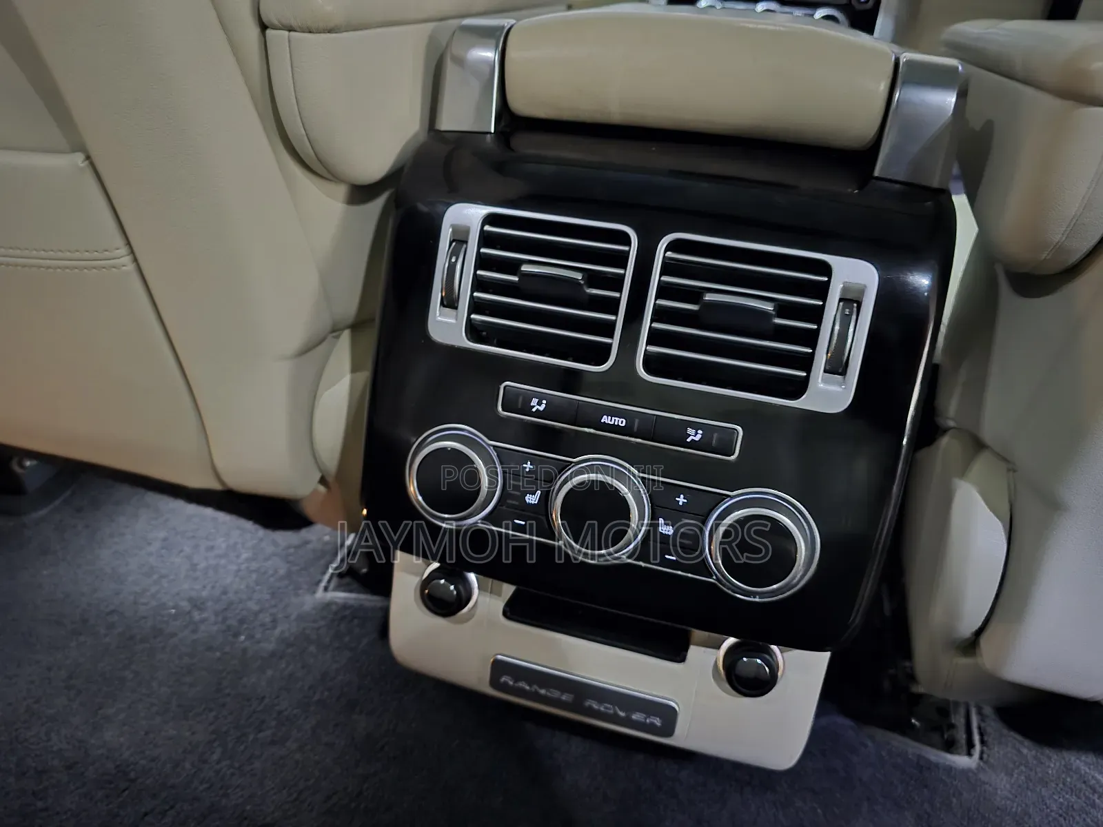 Land Rover Range Rover Vogue 2016 Gray