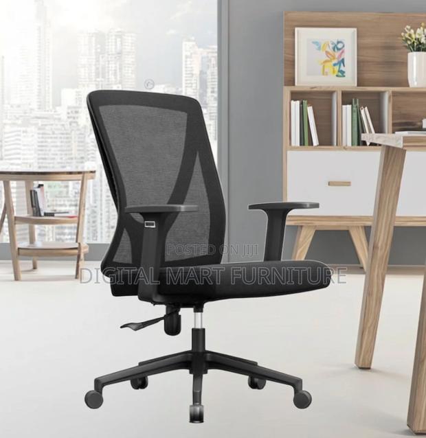 Office Chair: Managerial Work Office Chair - thumbnail 6