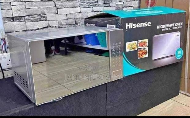 Hisense Silver Microwave 20 Liters