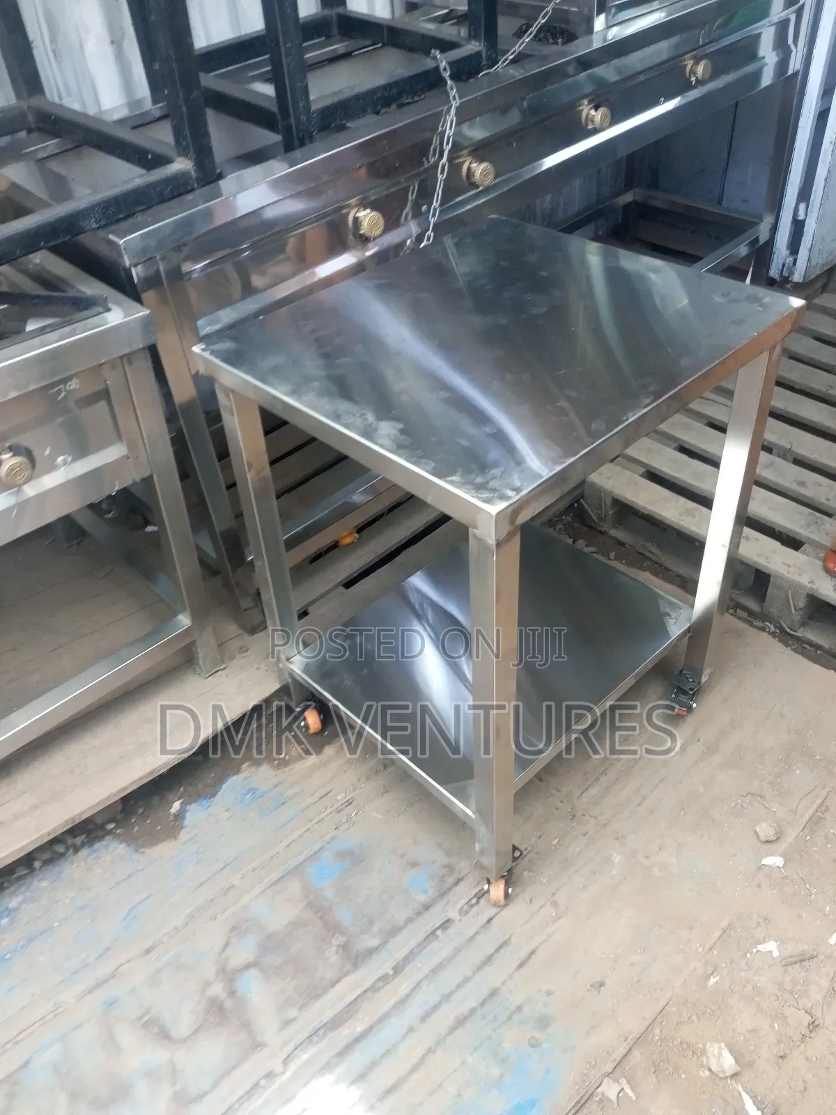 Flexible Movement Stainless Food Trolley