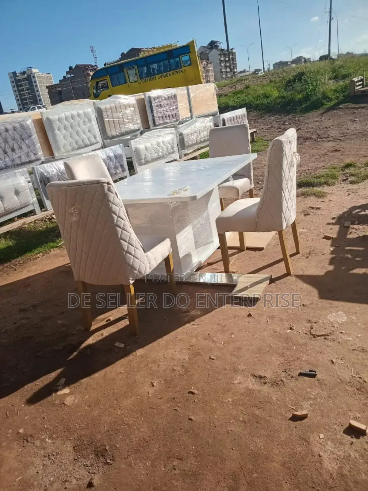 Dining Table 4seater Super Classy