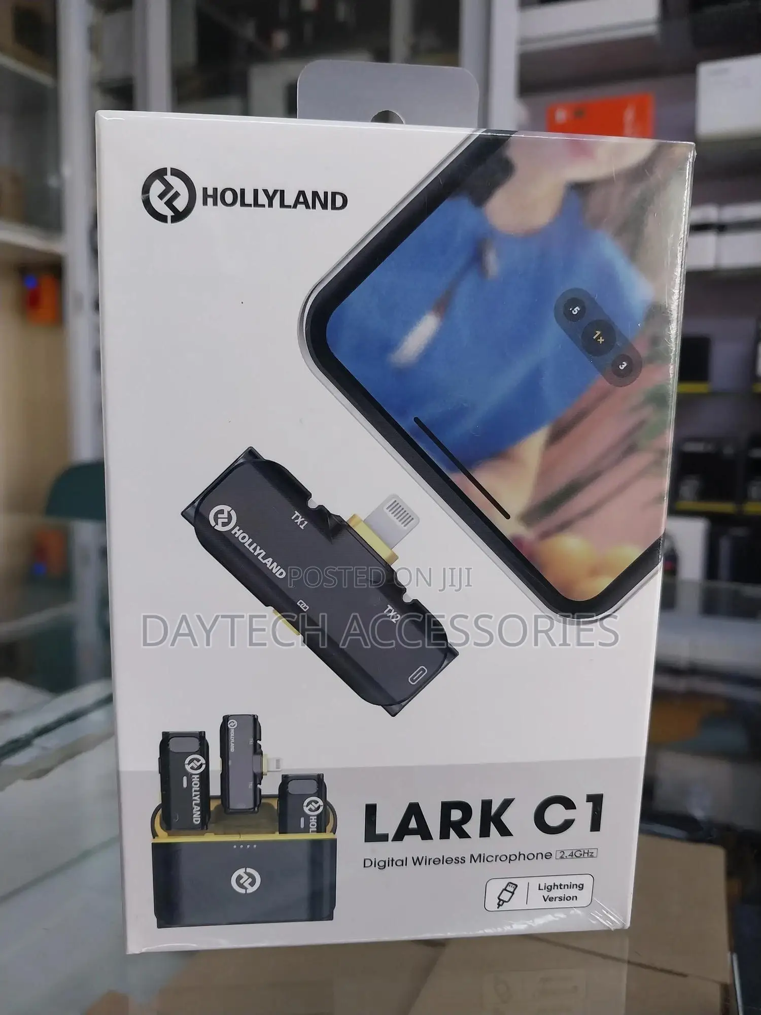 Hollyland Lark C1 Duo Wireless Mic System for Ios Devices Black