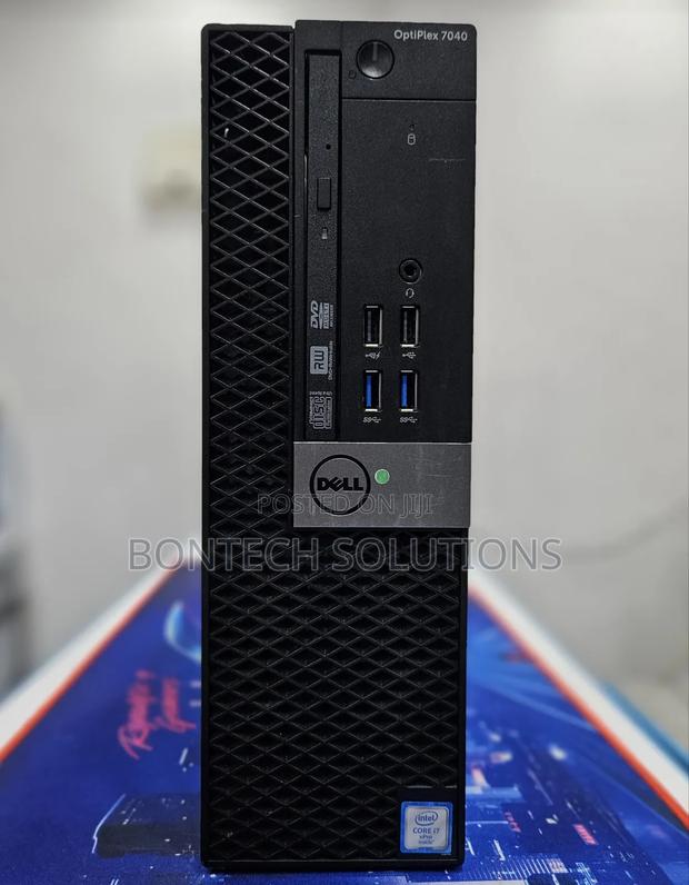 Desktop Computer Dell OptiPlex 7040 16GB Intel Core I7 SSD 256GB - main view